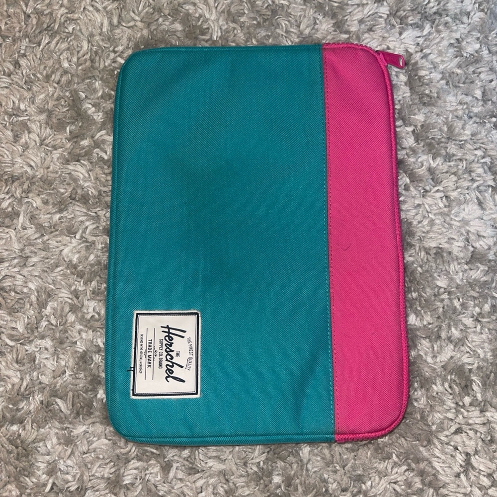 HERSCHEL Pink & Turquoise Poly Zip Top Laptop Pouch case 10 x 14